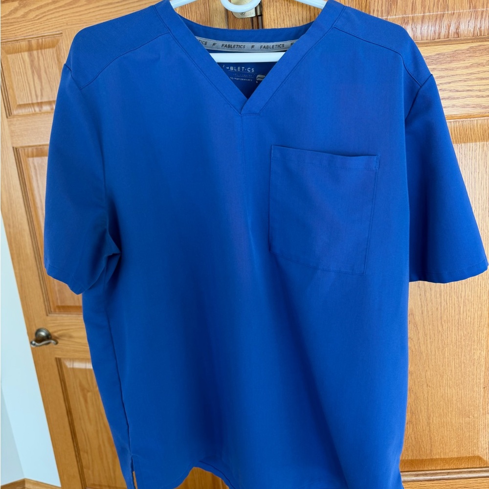 Fabletics Men Scrub Top Shirt